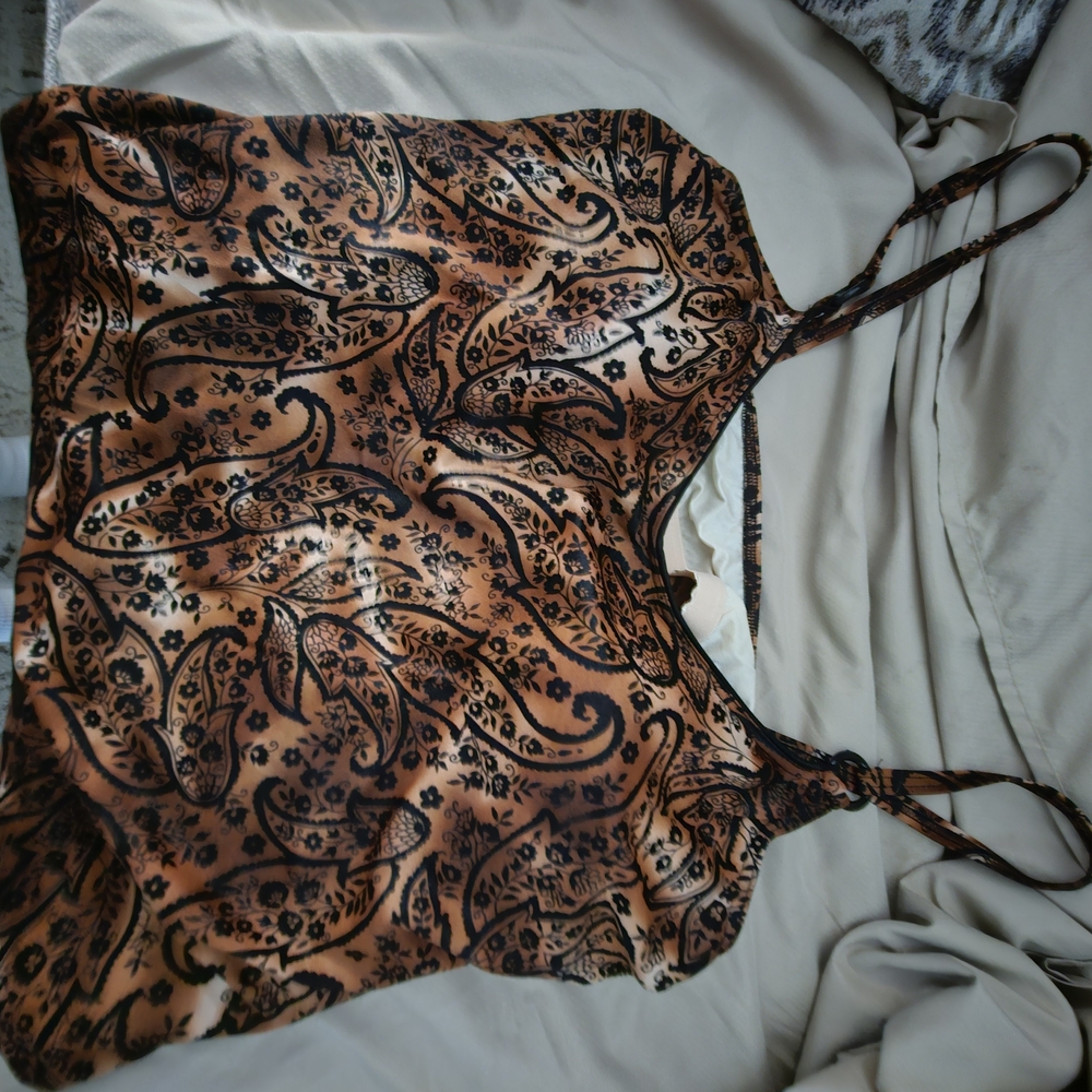 Elegant Paisley Swim Camisole in Black and Tan